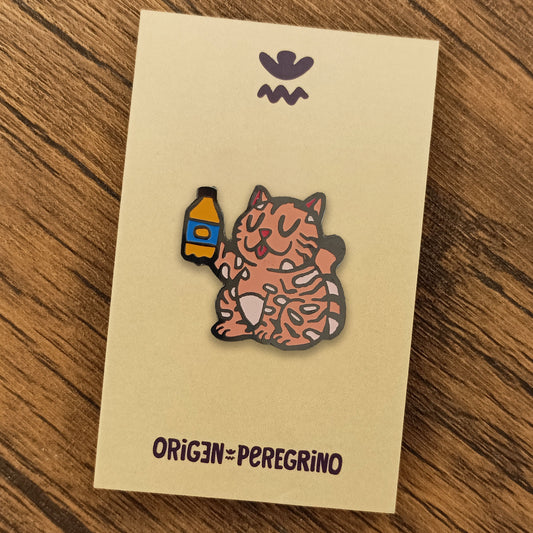 Pin Gatito con Inca Kola